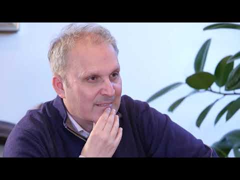 VO CENTAR Intervju so Plejbojot i Milionerot koj ja rasturi SFRJ!?