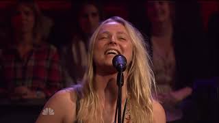 TV Live: Lissie - &quot;When I&#39;m Alone&quot;  (Fallon 2011)