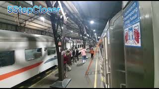 Download lagu Kedatangan dan keberangkatan argo lawu di stasiun purwokerto mp3