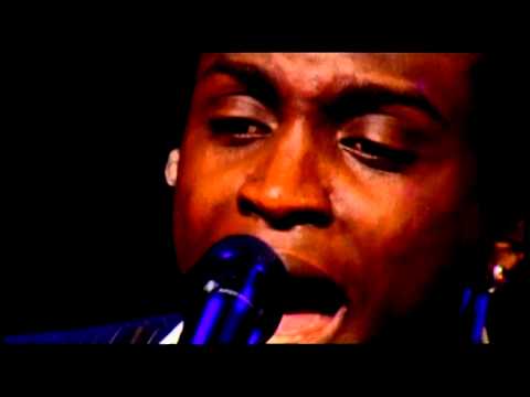 Corneille - Sexual Healing-Let's get it on (Live)