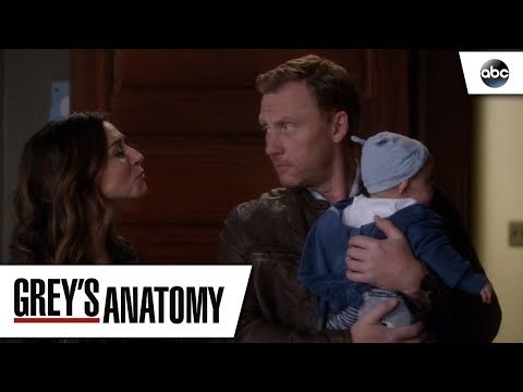 Amelia and Alex Reassure Owen – Grey’s Anatomy