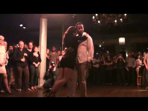 20130106 Kizombademo with Utty & Ellen @ Café Local, Antwerpen