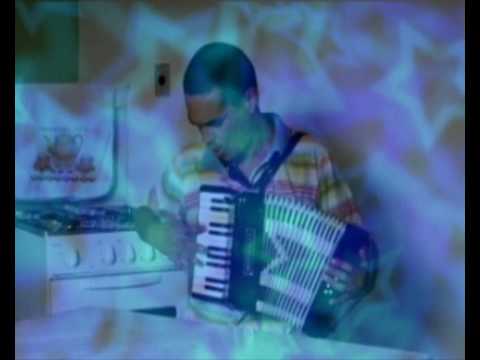 Lá Vem Mestre Irineu - oito baixos