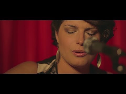 VALERIA ACUSTICAVOX - STANCO | Official Music Video