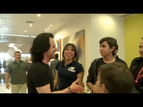 Yanni - All Access: Yanni on Tour - Mexico