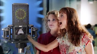 Video thumbnail for Your AURA is AMAZING!  The Lewitt RAY with Groundbreaking Aura Technology by Booth Junkie