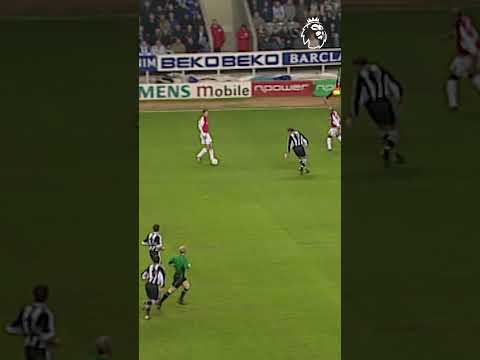Bergkamp starts & ends Arsenal move with THAT goal