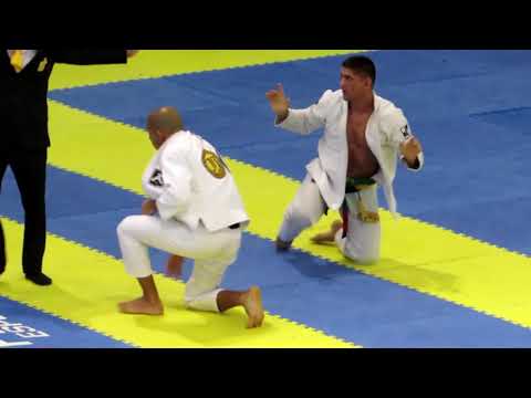 Jose Aldo x Antonio Crivelari Junior