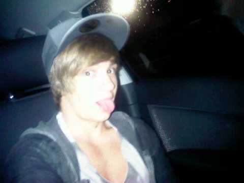 Antoniette Ft. Dj. Lora- Pingvin