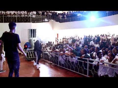 DAVID WONDER - GITWE GIRLS SCHOOL PERFORMANCE
