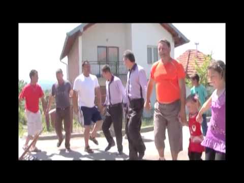 Refkini ahbabi - Ide dama kroz pijacu sama - (Official video 2012)