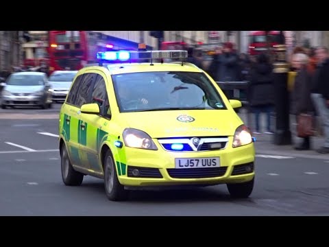 Fast Response Unit responding with LOTS of BULLHORN and siren