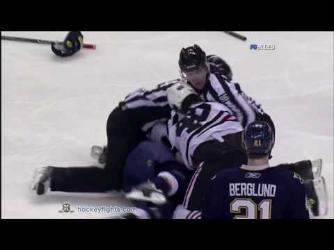 Colin Fraser vs Carlo Colaiacovo Jan 2, 2010 - Blues feed