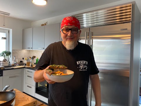 Blaue Zipfel mal anders -  Stefan Marquard @ Home "ungeschminkt & ungeschnitten"