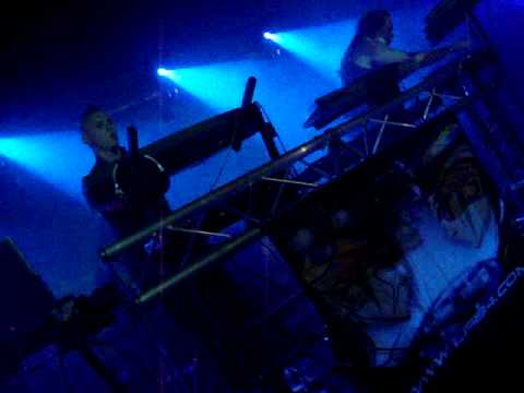 Lab 4 (Live @ Riot @ matter, London, UK - 24 07 2009)