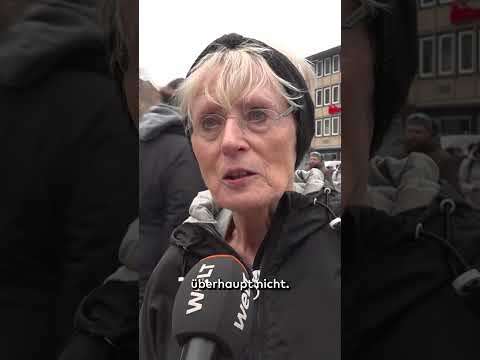TROTZ KRANKSCHREIBUNG : Lehrer gibt Konzerte – Ermittlungen laufen #shorts