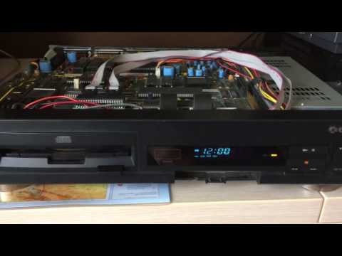 Commodore CDTV disassembly and laser adjustment