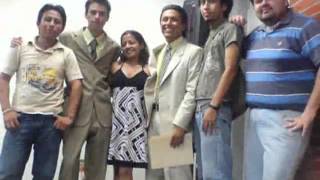 Enrique Bunbury - Hay Muy Poca Gente Ft. La Banda De La 5 De Mayo y La Hermandad UT