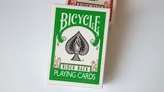 Unboxing: Bicycle Playing Card Raider Back (Green)