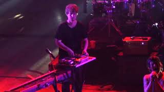 GOATS IN TREES (Foster The People | 2018 Momentum Live MNL)