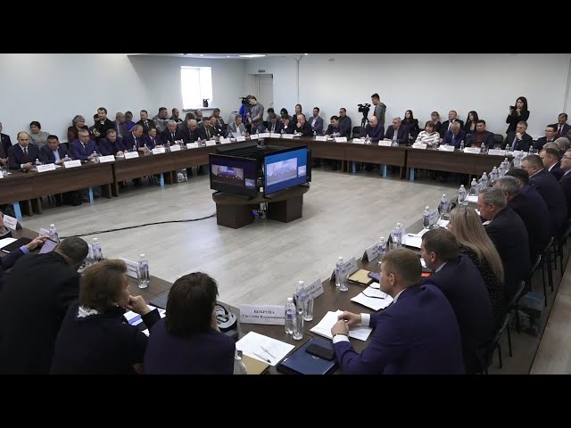 Вопросы образования и дорожного строительства обсудили на заседании Регионального совета Иркутской области