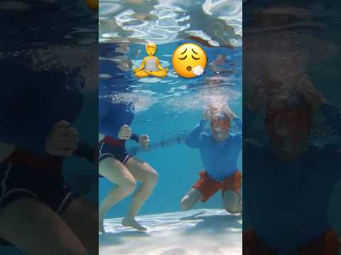 How to hold your breath 💦😮‍💨 💦UNDERWATER! Learn Pool Safety for Kids! #blippi #shorts