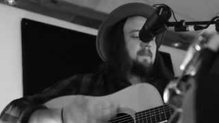 YETI LOVE - OLD MAN LIVE AT THE AIRBALLOON