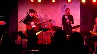 Tennessee Waltz as performed by Sarah Lou Richards and The Handsome Devils