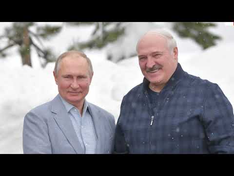 プーチンとルカシェンコがスキーに行く (Putin and Lukashenko go skiing)
