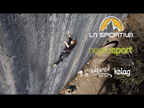 Mattea Pötzi in Terra Piatta 8b+/c - Arco Climbing
