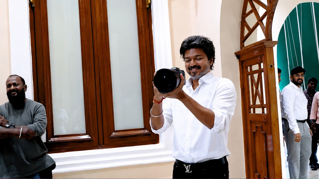 Thalapathy Captured Every Photographers With His Camera | CM Vijay | Tvk