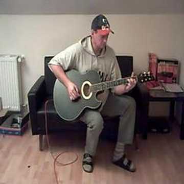 Just relaxing  with Ibanez Euphoria