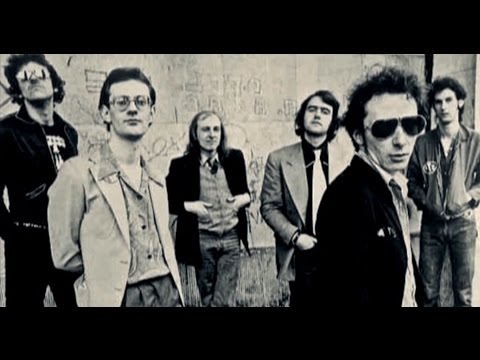 This is Graham Parker and The Rumour