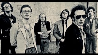 This is Graham Parker and The Rumour