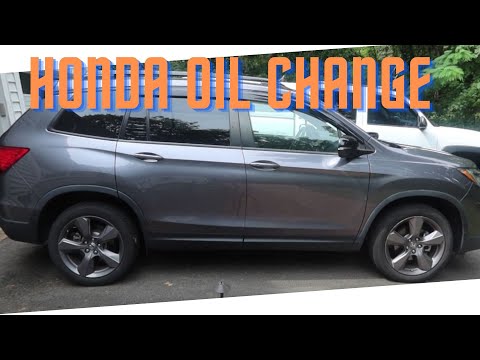 2019 Honda Passport  oil and filter change / oil life reset /  tricks for clean and fast maintenance