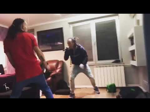 RASTA PEVA BEZ AUTO TUNA HIT