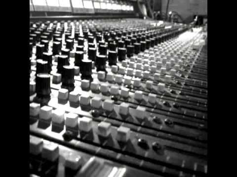 Xpress 2 feat Rob Harvey_Kill 100_(Antonio Mojito Remix)