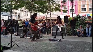 Download lagu keliru-Sentuhan buskers feat otaii gitaris rock kapak mantap mp3