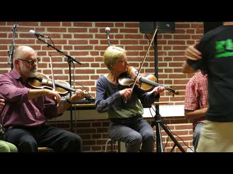 Jysk Danseorkester  - Der er så langt mellem snapsene... (scottish) (DK)