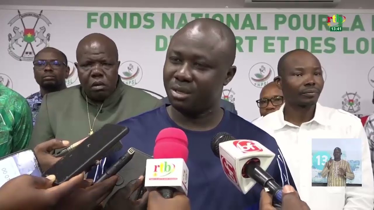 36e Tour du Faso : Remise de vélos à la fédération burkinabè de cyclisme