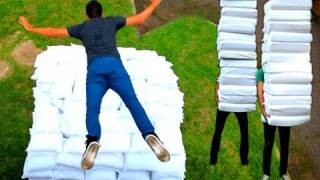 2 Guys 600 Pillows (Backwards) - Rhett & Link