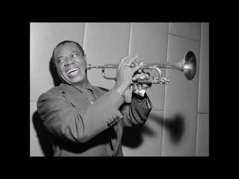 Louis Armstrong - Love Walked In
