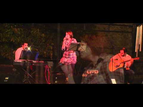 Valeria Crescenzi - There must be an angel [cover] Live@Il Borgo Risplende 2011