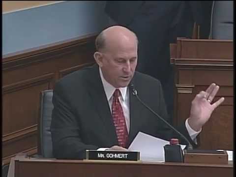 Click to Watch the Attorney General Eric Holder gets 'ghetto' during hearing video