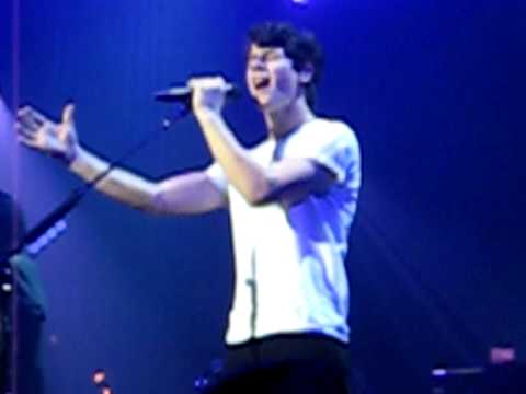 Stay (New Song!) - Nick Jonas - Washington DC 1-6-10