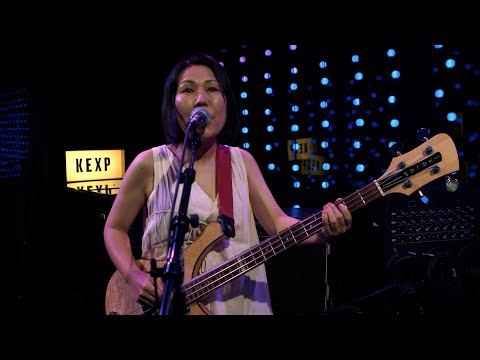 Deerhoof - Full Performance (Live on KEXP)