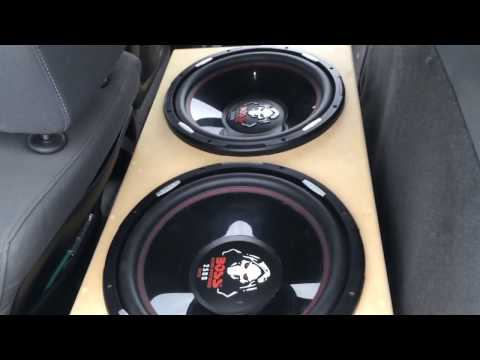 Demo of 2-15" Boss Audio/Phantoms in ported box