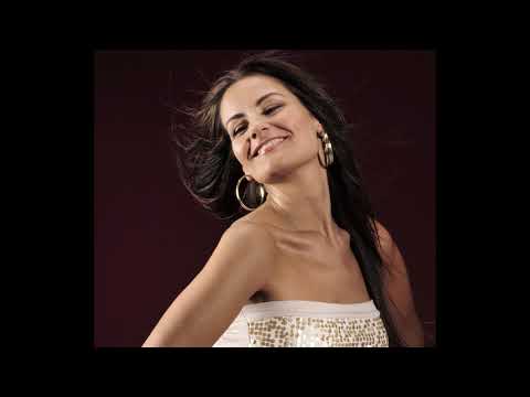 Andrea Bela -  Smile