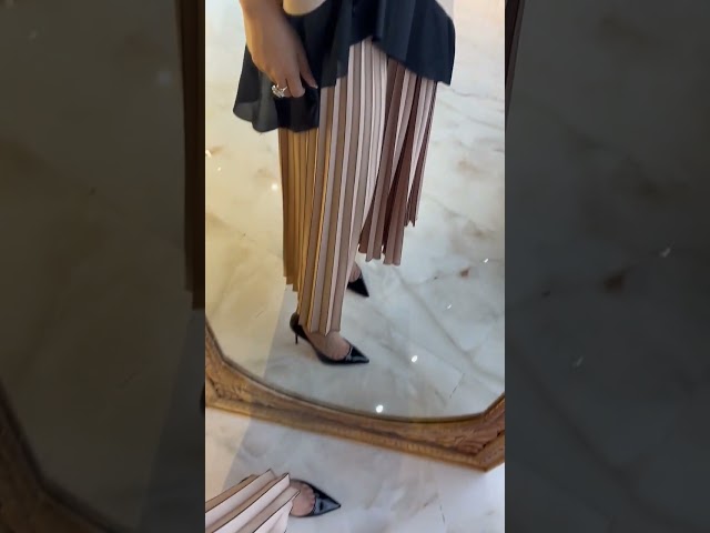 Elegant set with Ruffles