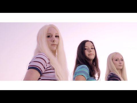 Hal0Queens (헤일로 퀸즈) LOONA/ ODD EYE CIRCLE - Girl Front Cover (Teaser)